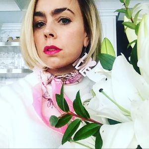 Meet your Posher, Marly